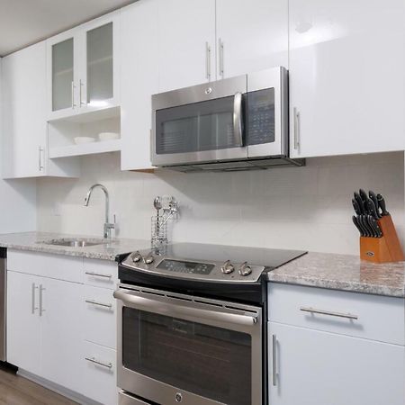 Global Luxury Suites In Downtown בת'סדה מראה חיצוני תמונה