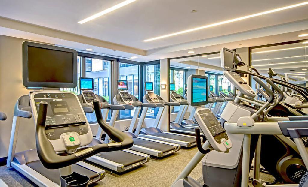 Global Luxury Suites In Downtown בת'סדה מראה חיצוני תמונה