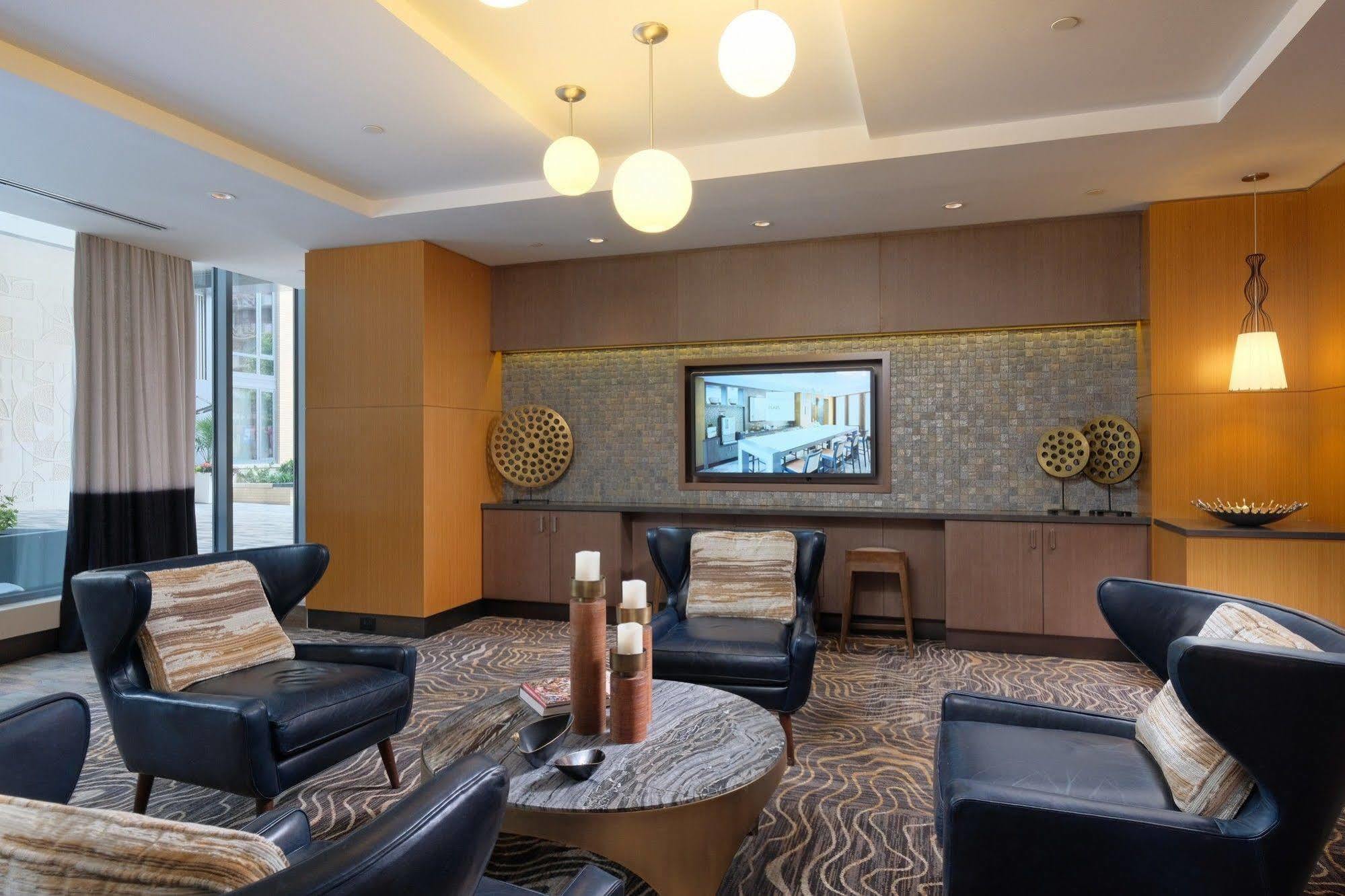 Global Luxury Suites In Downtown בת'סדה מראה חיצוני תמונה
